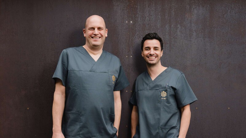 Die Experten f&uuml;r Oralchirurgie begr&uuml;&szlig;en Sie in der Praxis bei Kitzingen.